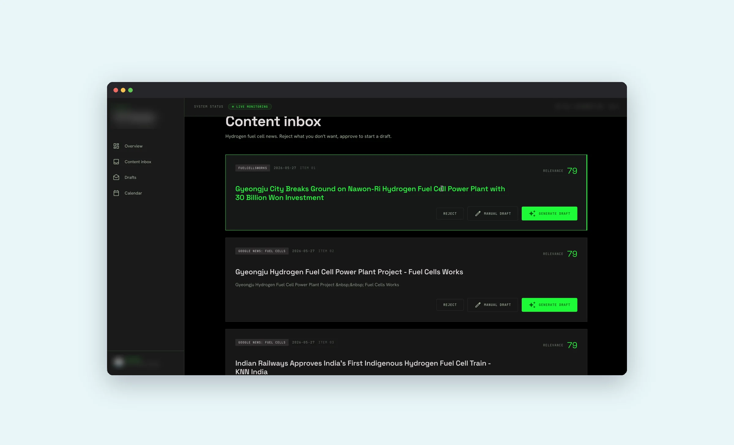 Content-inbox van het LinkedIn-platform met nieuws en relevantiescores